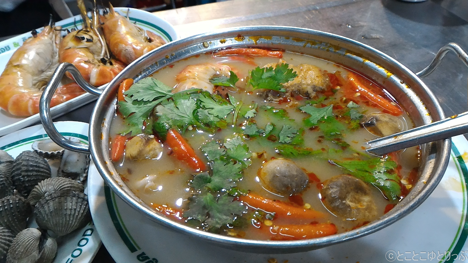 タイ バンコク1日目 安い旨いタイ料理 とことこ ゆとりっぷ